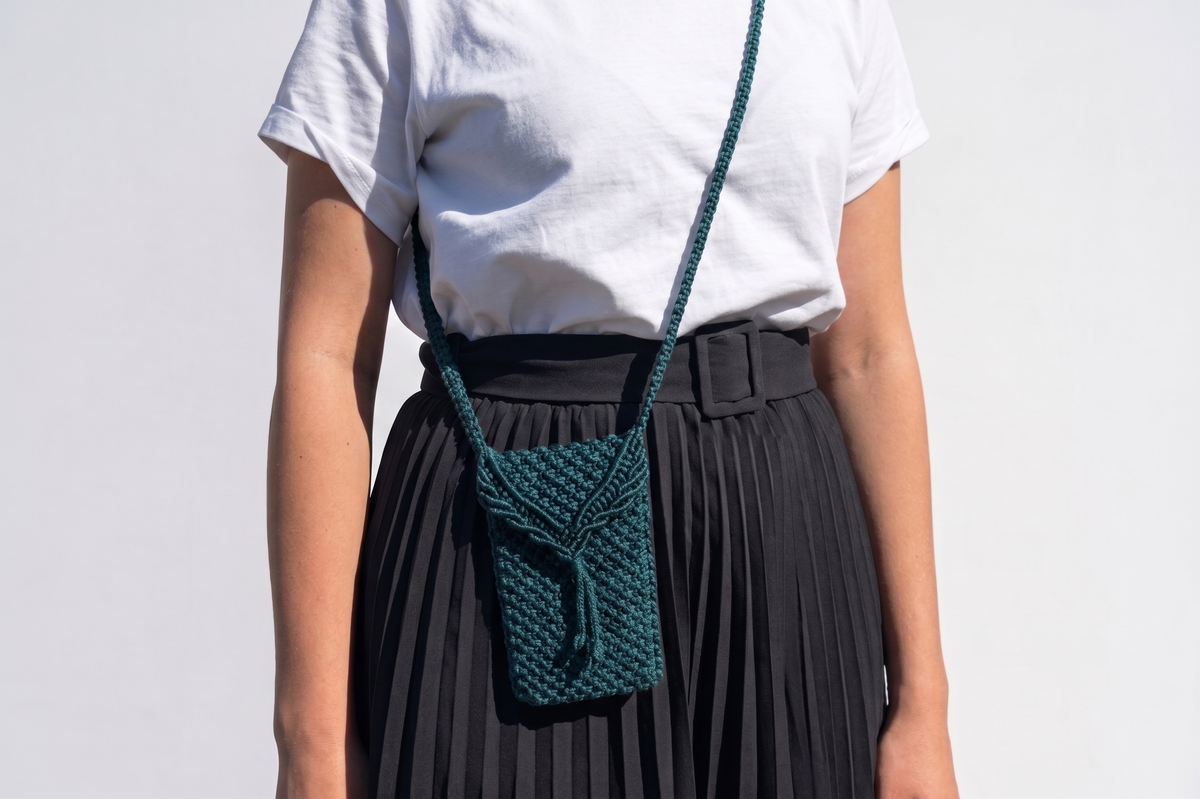 Teal Macrame Phone Bag | Handwoven Mini Crossbody with Leaf Detail